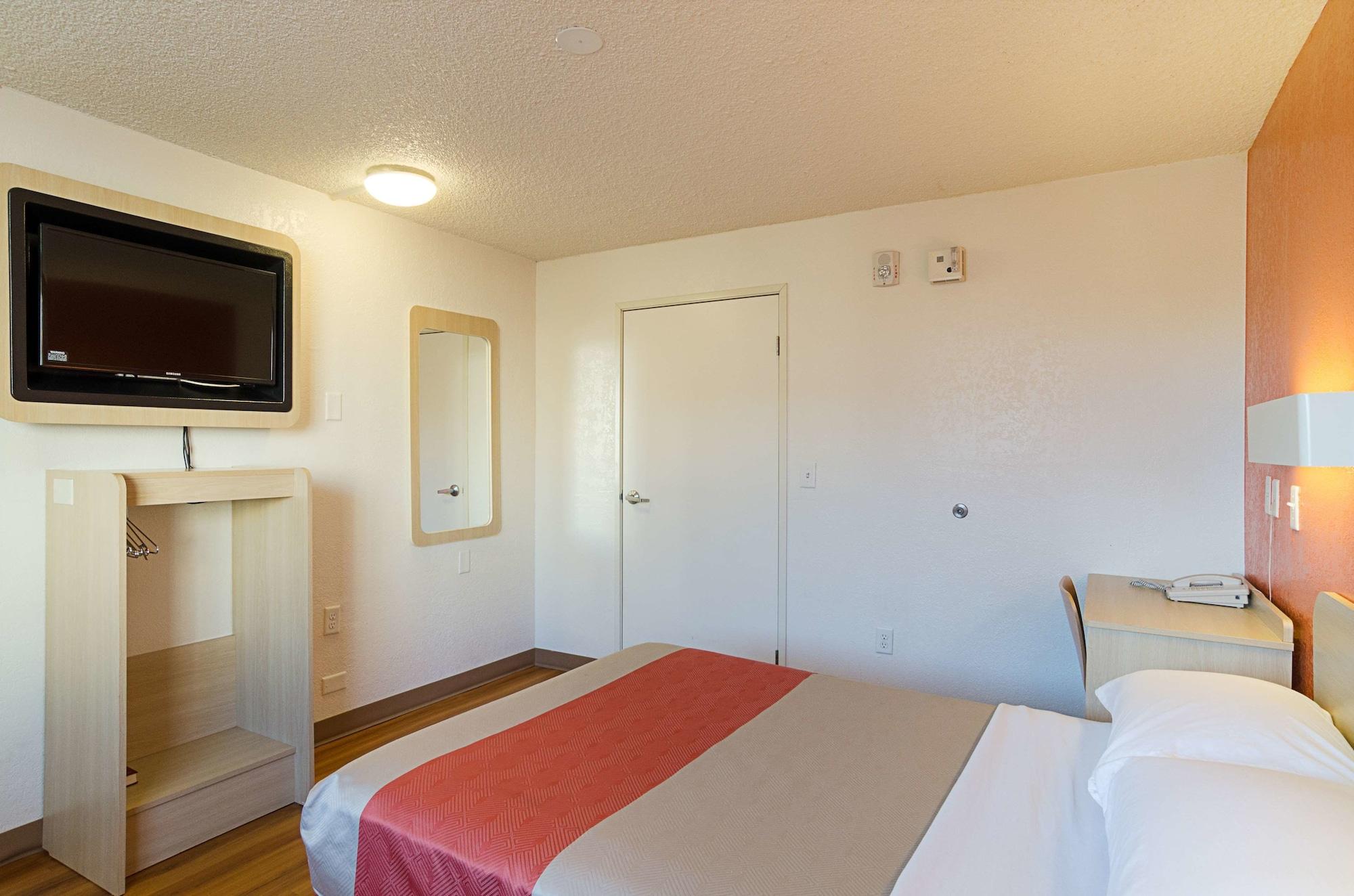 Motel 6- Denver, Co Downtown Extérieur photo