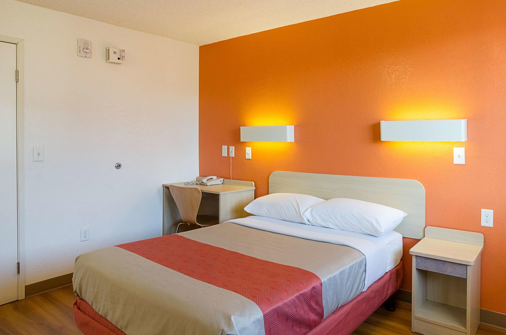 Motel 6- Denver, Co Downtown Extérieur photo