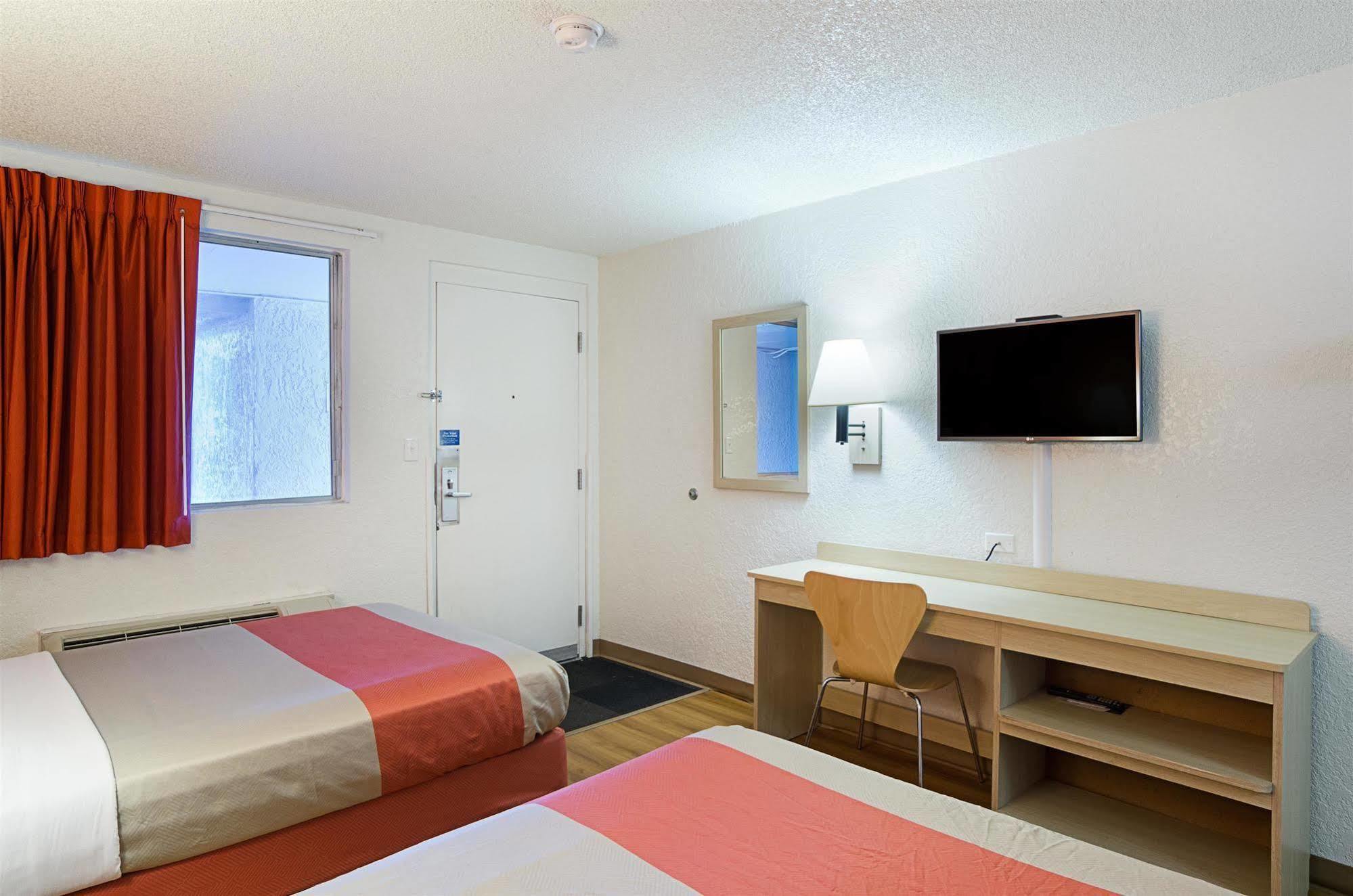 Motel 6- Denver, Co Downtown Extérieur photo